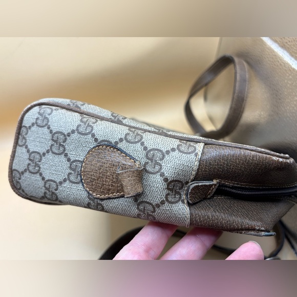 GUCCI SHOULDER BAG (BROKEN STRAP, RUBBING) - Picture 3 of 9